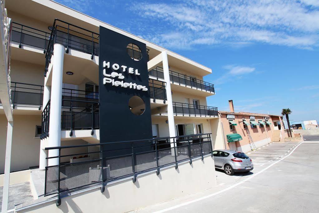 Hotel Restaurant Les Pielettes Le Rove Exterior foto